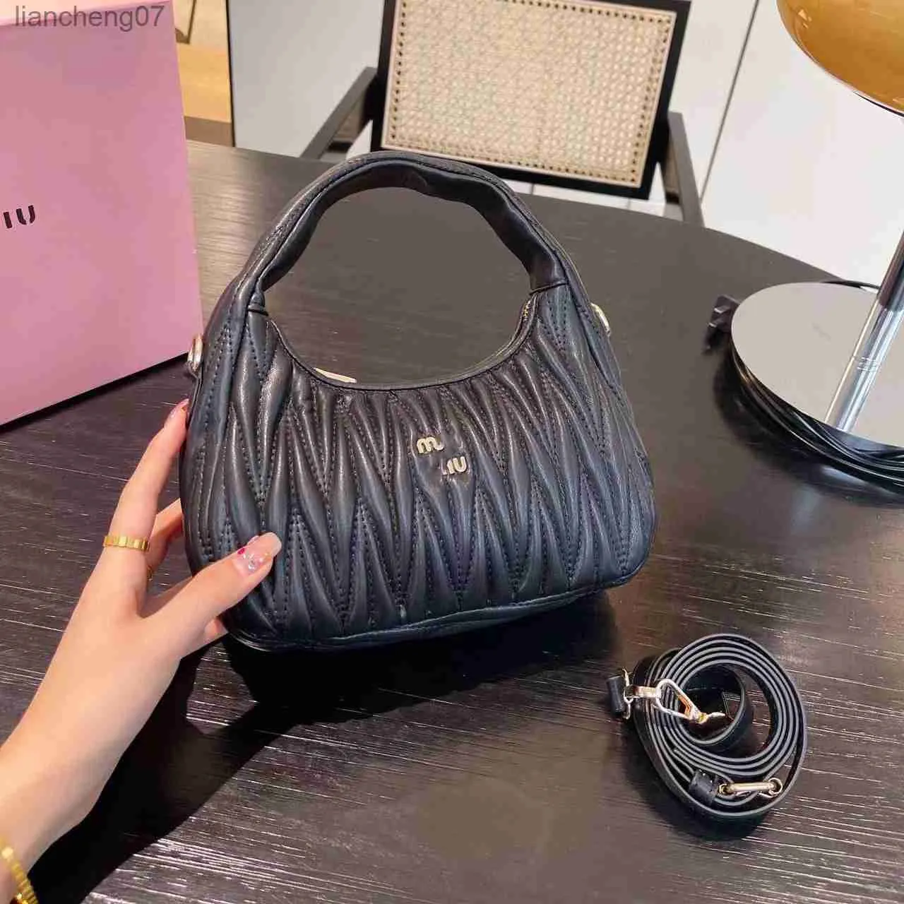 Evening Bags Famous designer women's bag underarm bag New sheepskin solid color small fold crescent bag handbag luxury star with all the same YQ240130