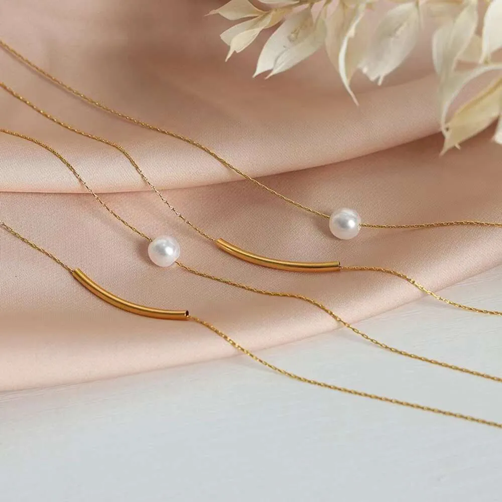 Empress Dowager Xis Nouveau collier à la mode haut de gamme léger de luxe en perles de gel double couche en acier inoxydable plaqué or 18 carats pour femme petit accessoire populaire