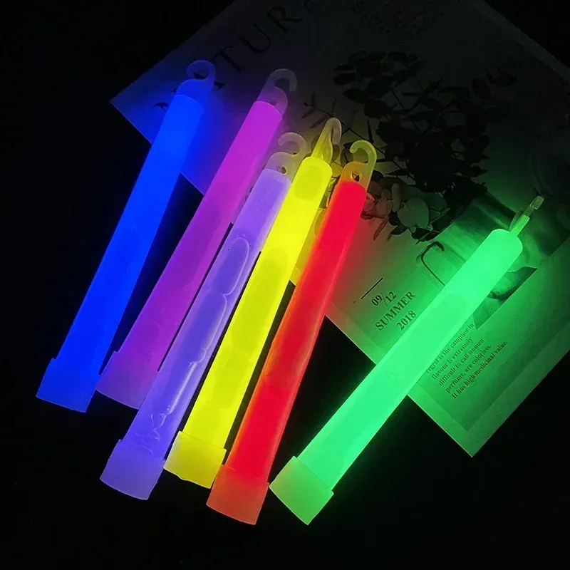 Vara fluorescente multicolorida de 6 polegadas, 5 peças, luz química, acampamento, emergência, decoração, festa, clubes, fluorescente 240126