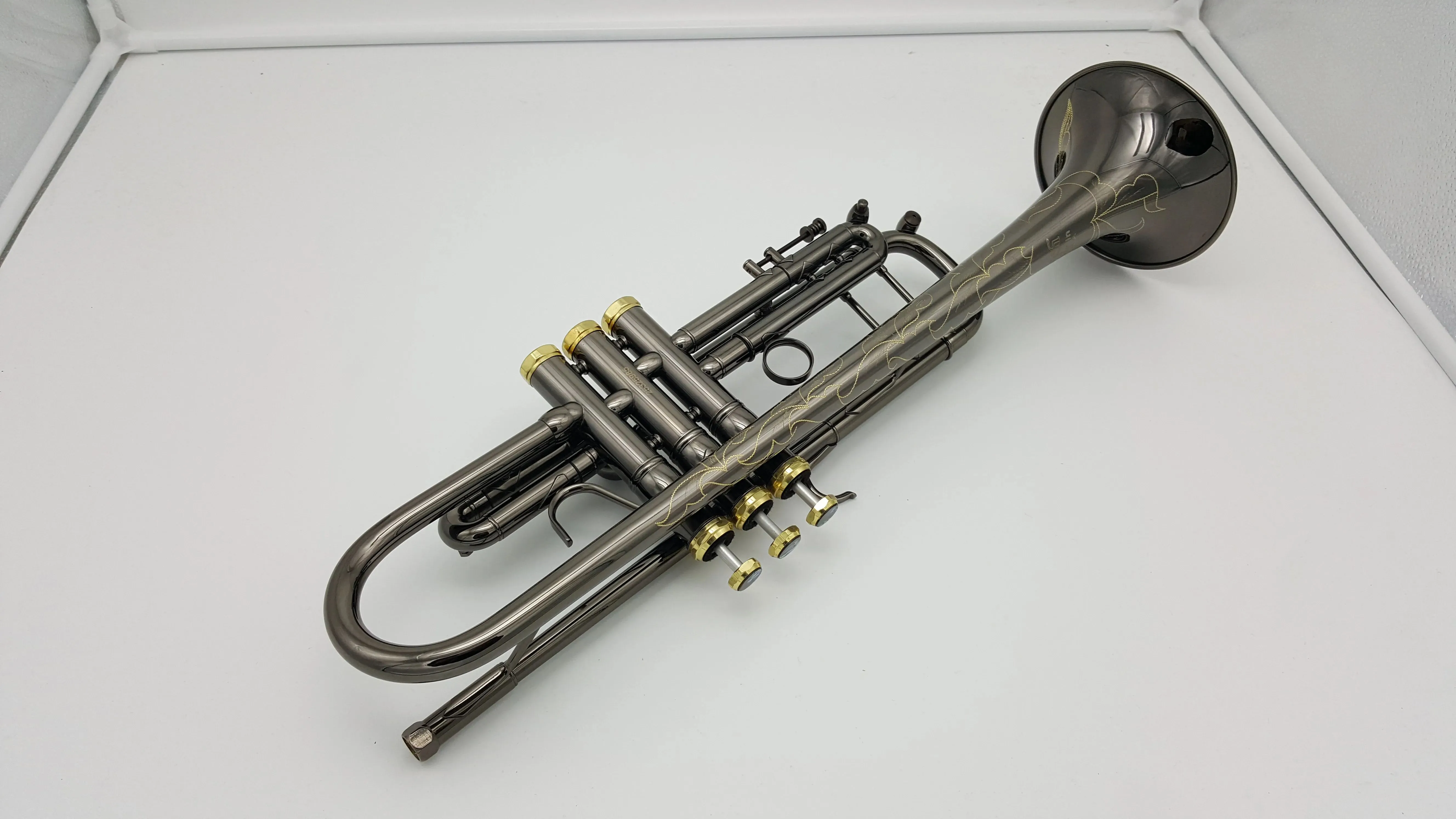 Tromba LT190GSStrumento musicale Bb Grading preferito per le prestazioni professionali della tromba