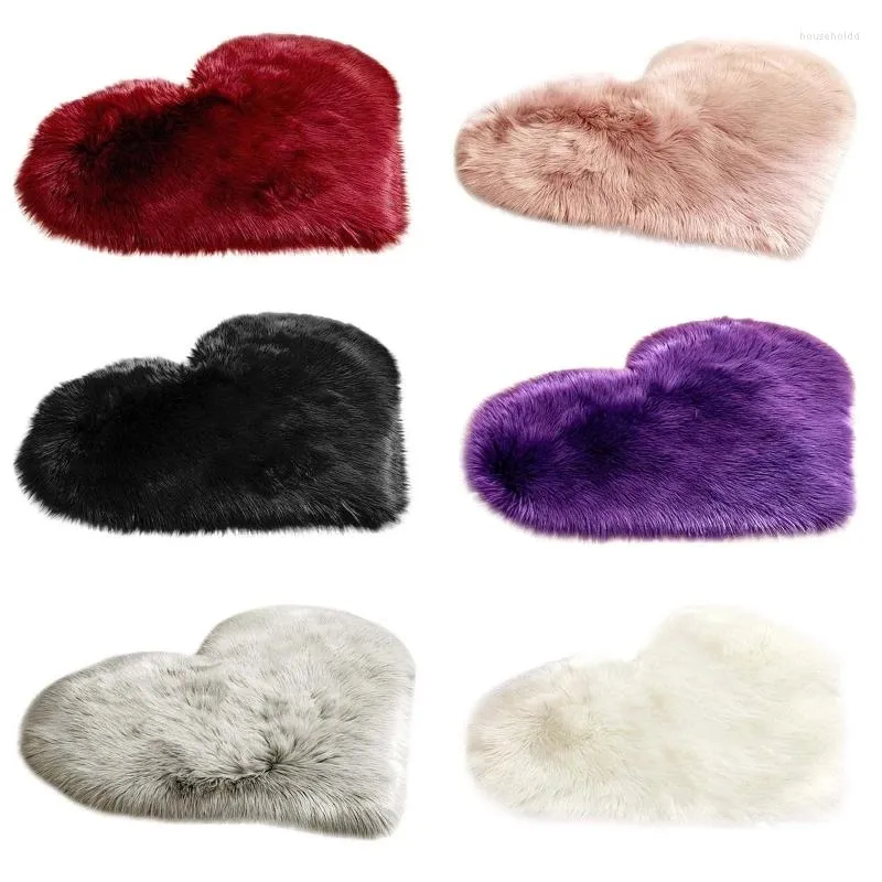 Carpets Anti Slip Kids Living Room Faux Fur Mat Fluffy Bedroom Carpet Born Baby Pography Props Love Heart Shape Blanket