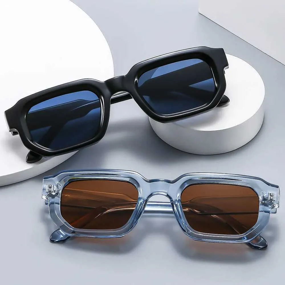 Sunglasses New Fashion Blue Square Womens Sunglasses Retro Luxury Designer Transparent Lens Sunglasses Sunshades UV400 Glasses Wholesale J240330