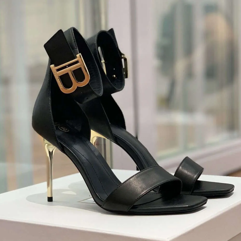 Sandali Uma di lusso di marca Scarpe con paillettes Sandali da gladiatore con tacco alto da donna impreziositi da B
