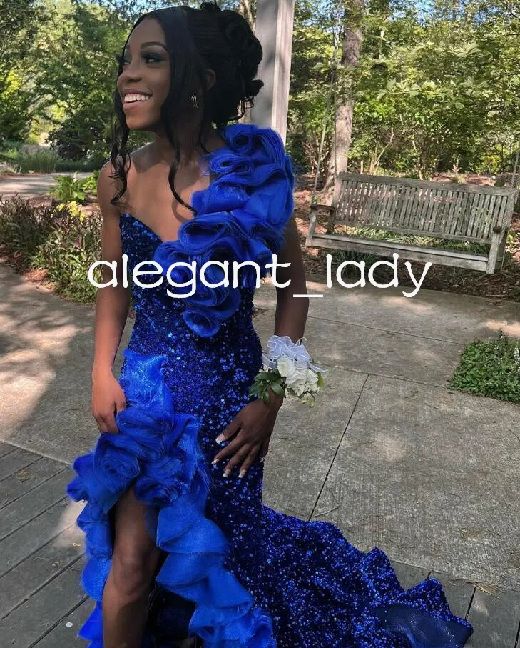 Royal Blue Sparkly Trumpet Evening Birthday Dresses Luxury Velvet Ruffles Shoulder Slit Prom Ceremony Gown for Black Girl