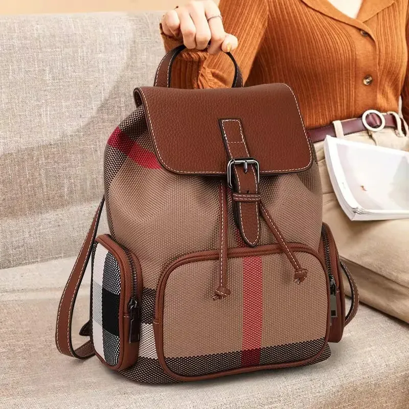 Womens leather flat backpack new fashion version large capacity backpack commuting backpack 240202