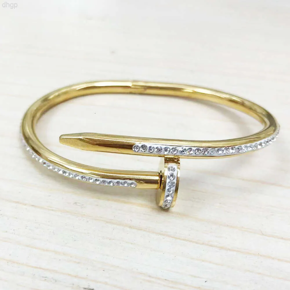 Beakwind bijoux mode Cz diamant queue Ss ternir gratuit étanche 18k plaqué or clou Bracelet Bracelet en acier inoxydable