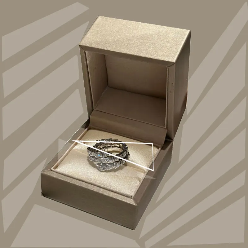Snakee Anillo Ring 12 스타일 보석 크기 6 크기 7 8 9 링 18k 금 도금 반지 금 Serpentii Snakee Alphabet Lover Ring Set Gifts