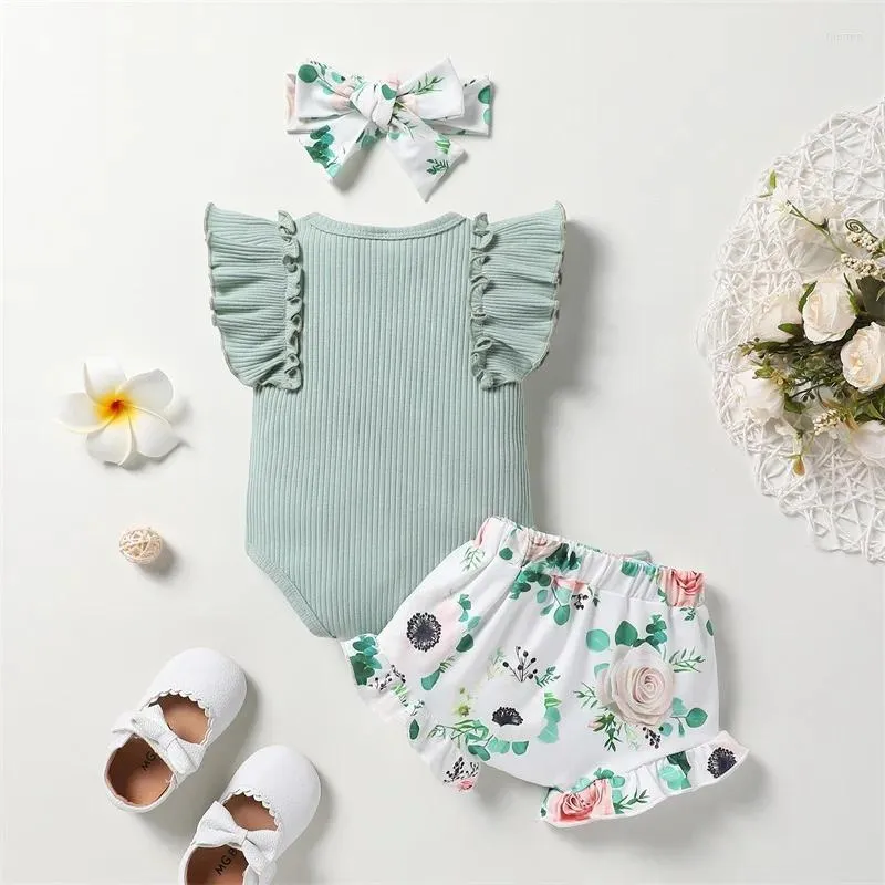 Ensembles de vêtements pour bébés filles, tenues d'été, barboteuse à manches imprimées avec lettres, short à fleurs, bandeau à nœud, 3 pièces, vêtements pour bébés