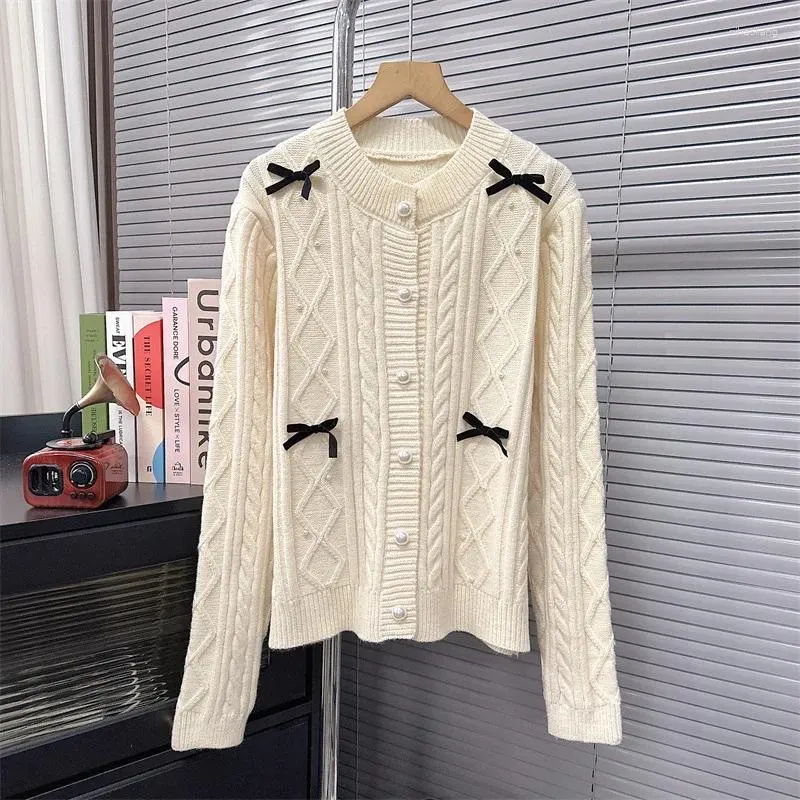 Women's Knits Bow Pearl Beading Trend Sweater For Women White Color Full Sleeves Knit Cardigan Coat Spring Sweet Jumper