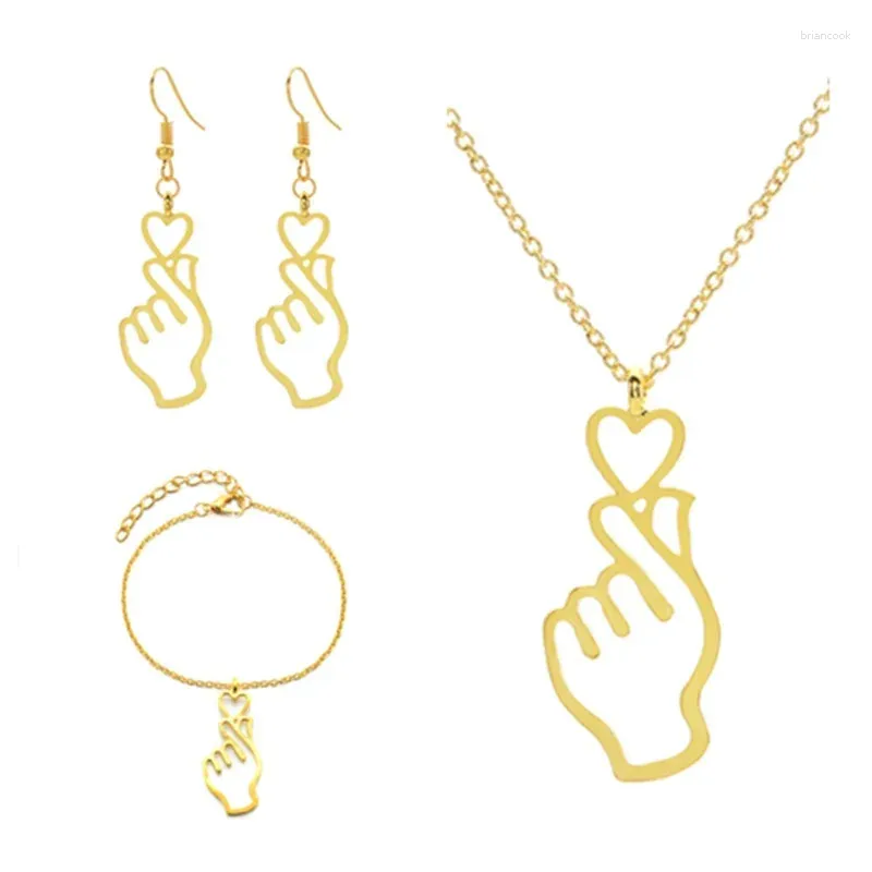 Fermagli per capelli Design semplice Orecchini a mano cava color oro per le donne Out Gesto Cavigliere Bracciali Orecchino a cuore Regalo