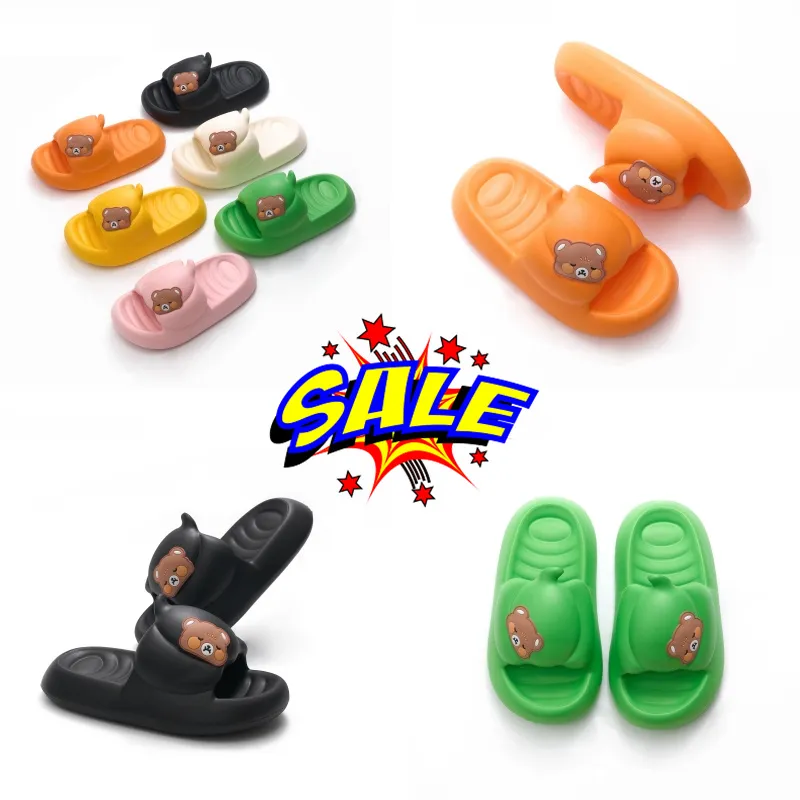 Flops Kadınlar Yaz Flip Tasarımcı Sandalet Slipper Moda Orijinal Deri Slaytlar Metal Zincir Bayanlar Günlük 20