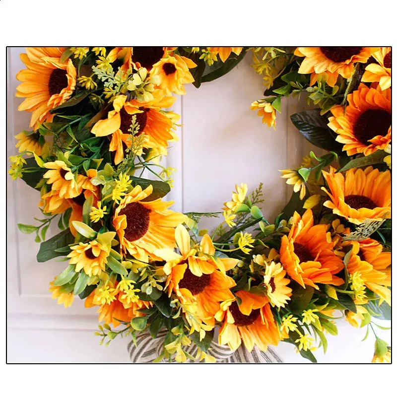 Artificial Sunflowers Wreath Door Hanging Flower With Yellow Sunflower And Green Leaves for Wall Window Home Party Decor 240127