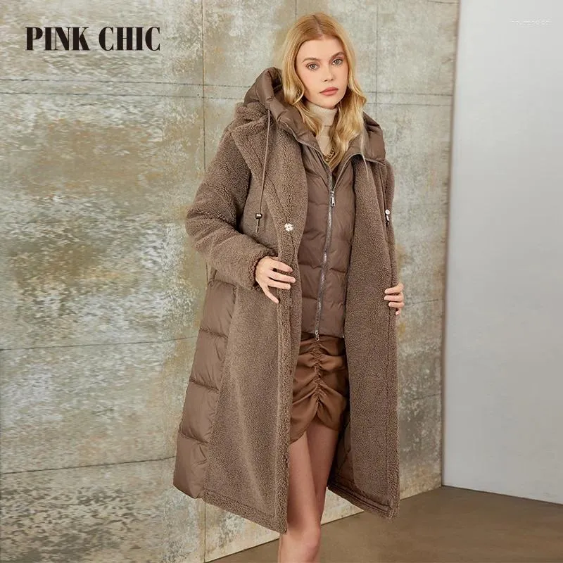 Kvinnors dikerockar rosa chic 2024 Winter Coat Women Down Jackets quiltade faux päls huva långversion parka kvinnlig w8263