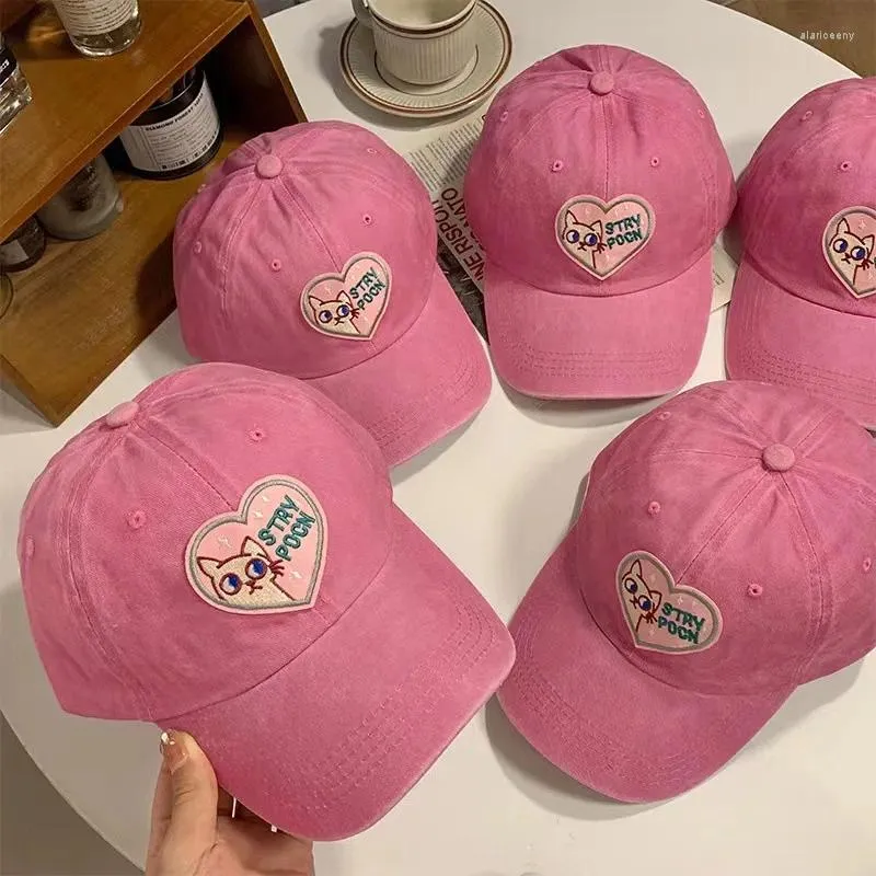 Bollmössor rosa kärlek katt baseball cap kvinnors krökta grim mjuk topp duck tunga hatt söt mode solskyddsmedel och solskade show