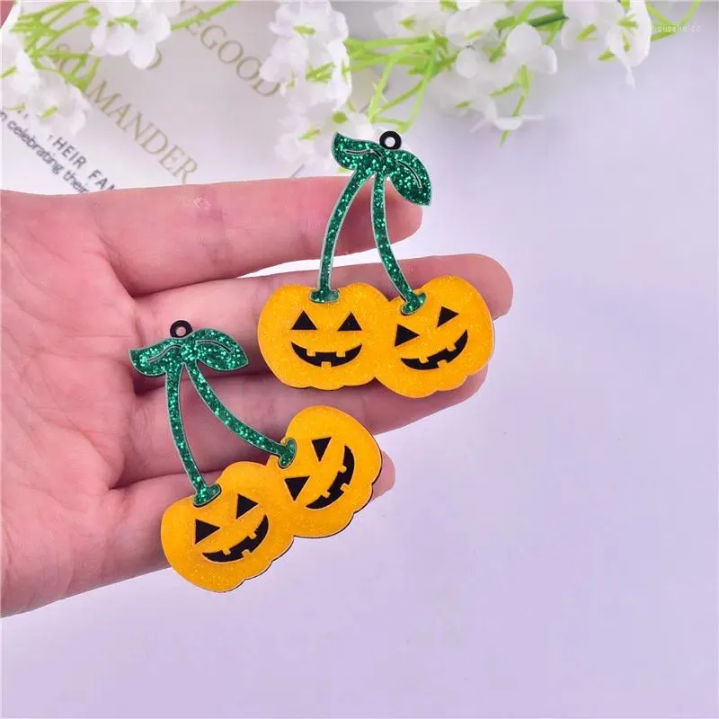 チャーム10pcs/パックトレンディなハロウィーンパンプキンアクリルイヤリングネックレスペンダントジュエリーメイキングクラフトDIY