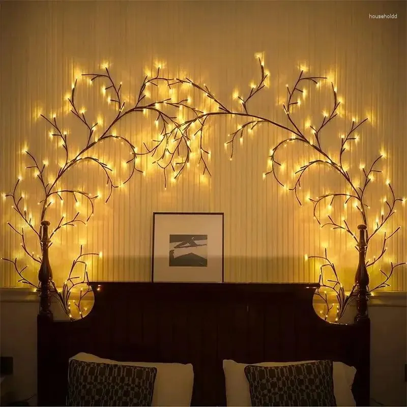 Dekorativa blommor Glänsande Enchanted Willow Vine Bendable Lighted Tree Branch LED Wall Light Bookhelves Lights