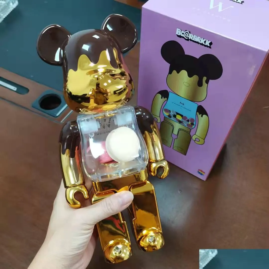 Filmspel Nya Bearbrick 400% Chocolate Arone Millennium Building Blocks Violent Bear Trend Ornaments Handgjorda modell Toys Gift 28C DHNCO