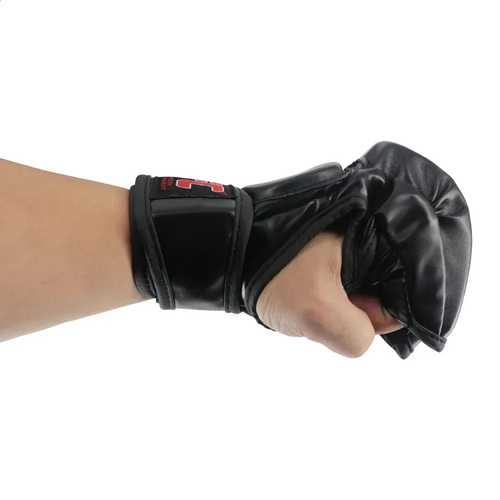 MMA Black ferocious fighting half-finger gloves Tiger muay thai boxing pads boxing gloves men mma fight sanda glove box boxers 240124