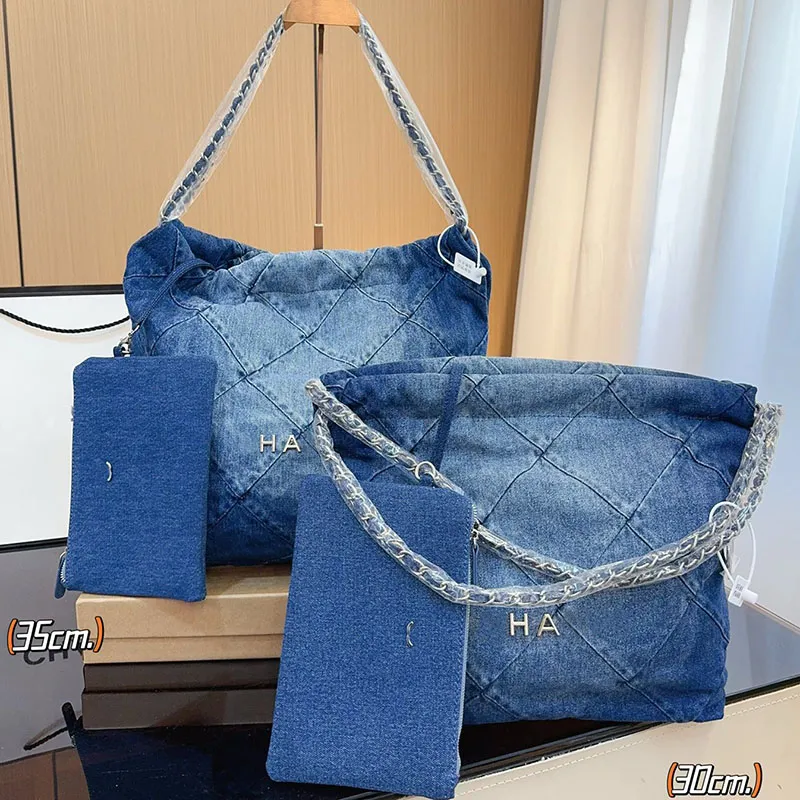 Waschgradient Denim 22 Müllsack 30/35 cm Silbermünzen Charme Buchstaben Hardware Matelasse Kette mit Mini -Geldbörse Diamant Frauen Designer Schulter Shopping Handtasche