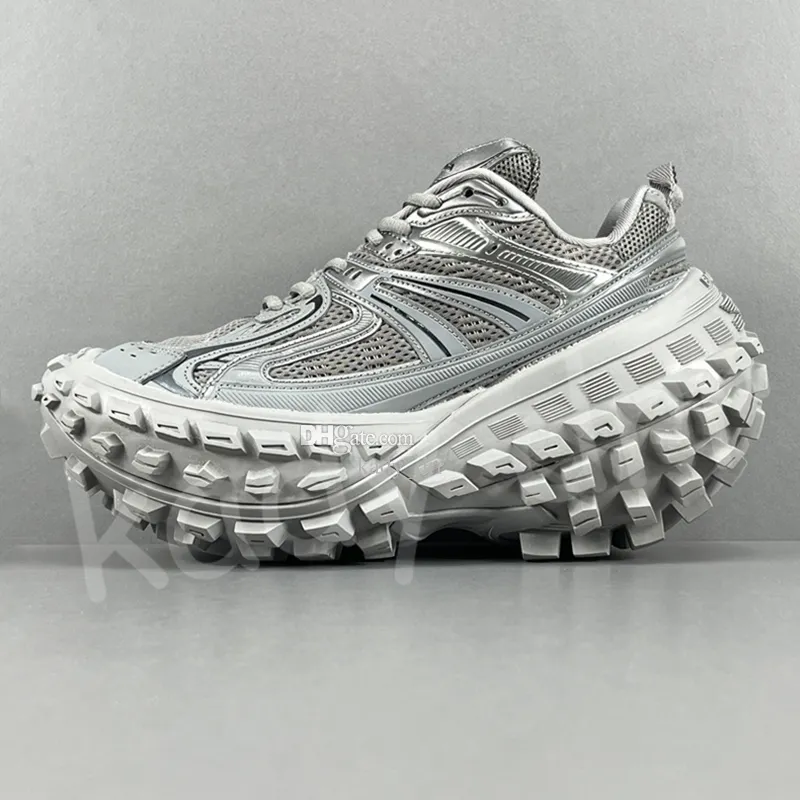 【海外配送可】【送料無料】 Bulk Extreme Rubber Sneakers: Mesh, Nylon, Black & White その他