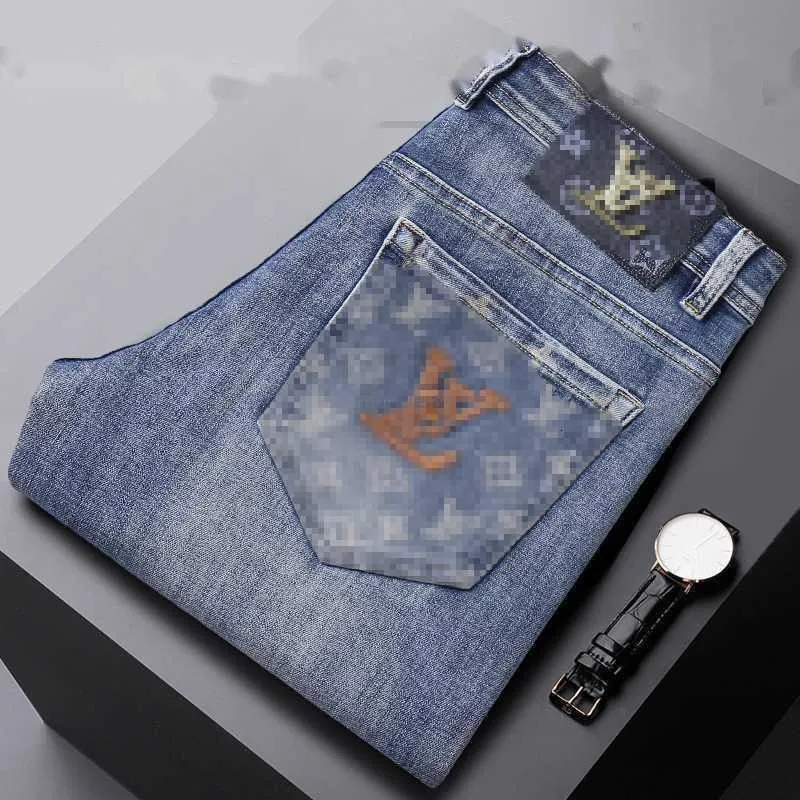 Dżinsy męskie dżinsy Designer jeansowy jesień i zima nowe dżinsy męska jakość Slim Fit Małe stóp długie spodnie moda LWH1995