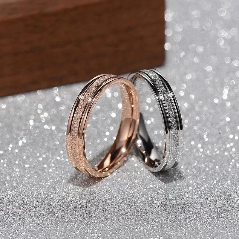 Cluster Ringen 2024 Modetrend Roestvrij Staal Elegant Verfijnd Licht Luxe Frosted Ring Voor Vrouwen Sieraden Party Premium Gift