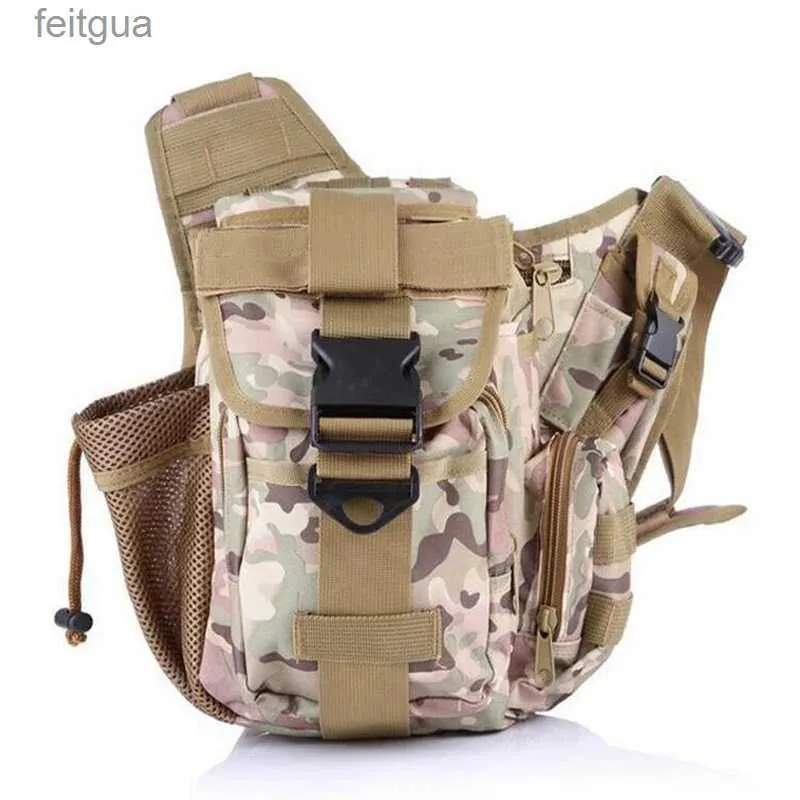 Camera Bag Accessories Tactical Outdoor Sport Camouflage Sadel Bag Multifunktionell ryggsäck Klättring Vandring Travel Cross Body YQ240204