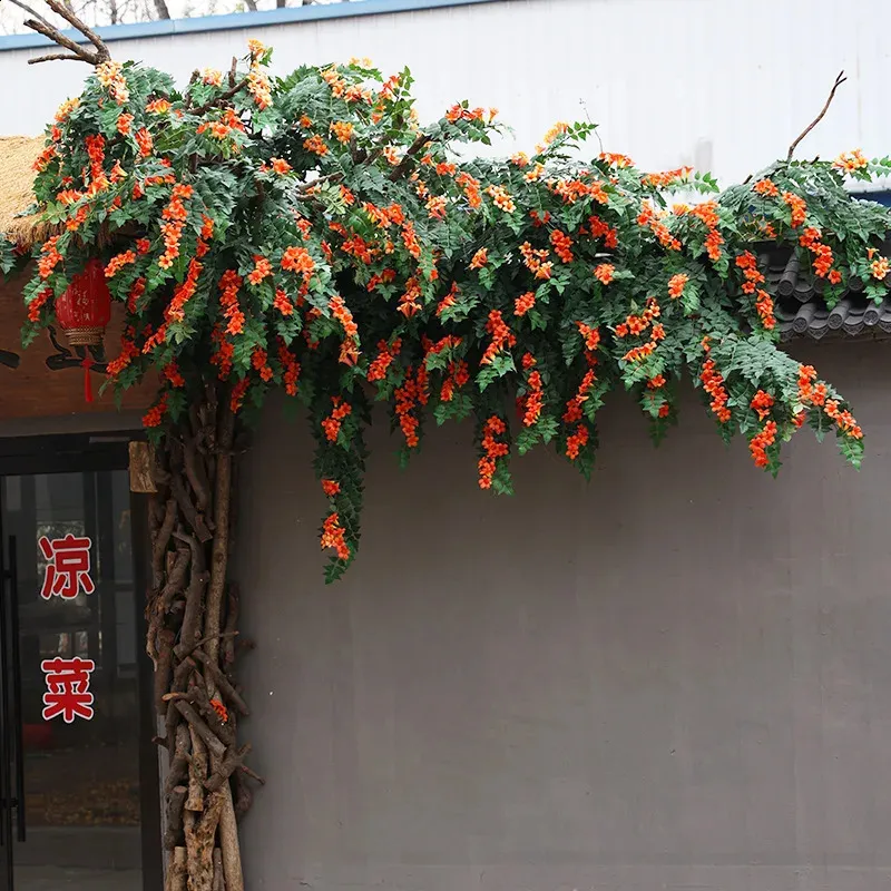 Künstliche Lingxiao-Blumen, Rattan-Bäume, Blätter, Innendecke, Wasserleitungen, Grünpflanzen, Verflechtung und Abschirmung, Dekoration 240127
