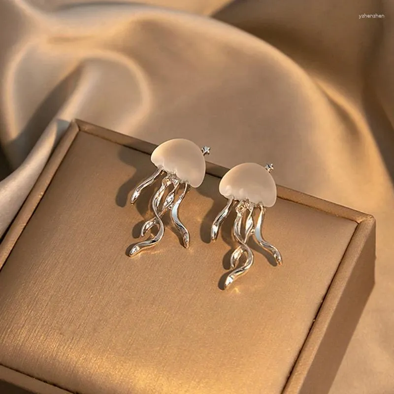 Stud Earrings Fashion Design Floating Jellyfish Matte Crystal 2024 Korean Creativity Personality Female Acaleph Jewelry