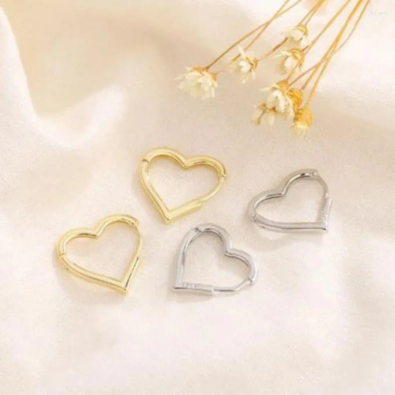 Dangle Earrings Silver Color Simple Heart Shape-Shape Small Stud Women Fashion Jewelry Party Accessories