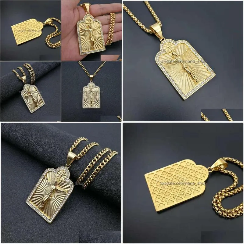 Pendant Necklaces Style Classic Christian Gold Plated Jesus Cross Medal Necklace Relius Prayer Metal Amet Jewelry Drop Delivery Dhn28