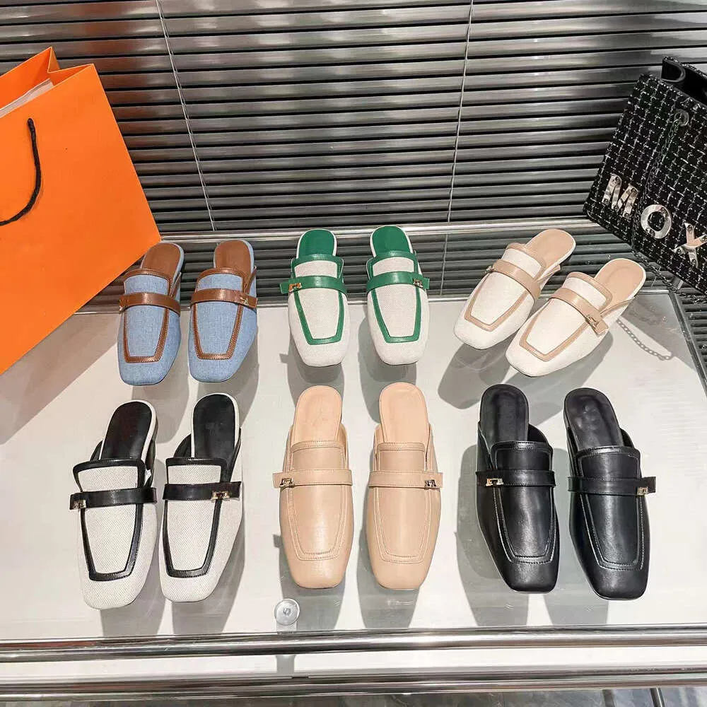 10a Top Brand Women Oz Sandals Designer Mule Slippers Platta gummiklänskor Läderskivor glid på mocka toffel kalvskinn loafers sommarstrand slidplattform sanda