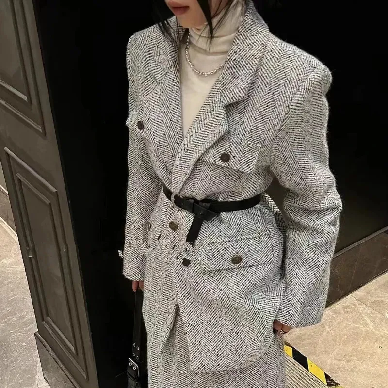 Femmes automne hiver Style britannique court Tweed Blazer manteaux demi-jupe ensemble Vintage ceinture décontractée Blazers deux pièces 240202
