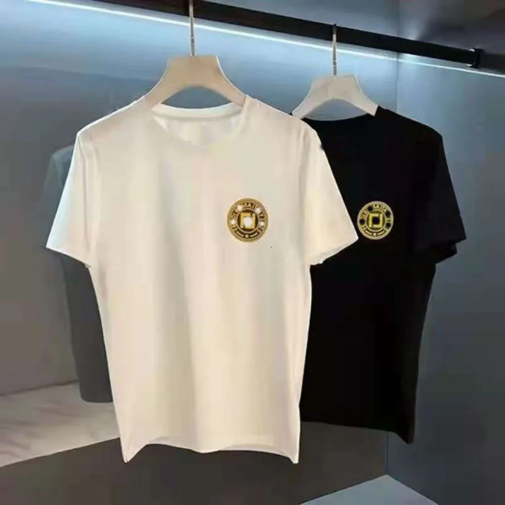 Mode décontractée Fends FF classique 2022 été nouveau Fenjia classique emblème simple beau col rond lâche T-shirt hommes à manches courtes mode
