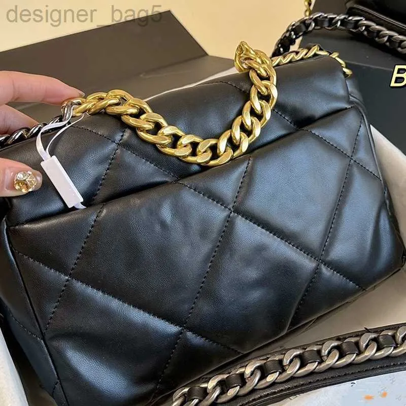 Women s Designer Shoulder Bag Handbag 19bag Chain Bag CF Flap Bag Small Fragrant Wind Lingge One Shoulder Crossbody Bag Cloud Bag