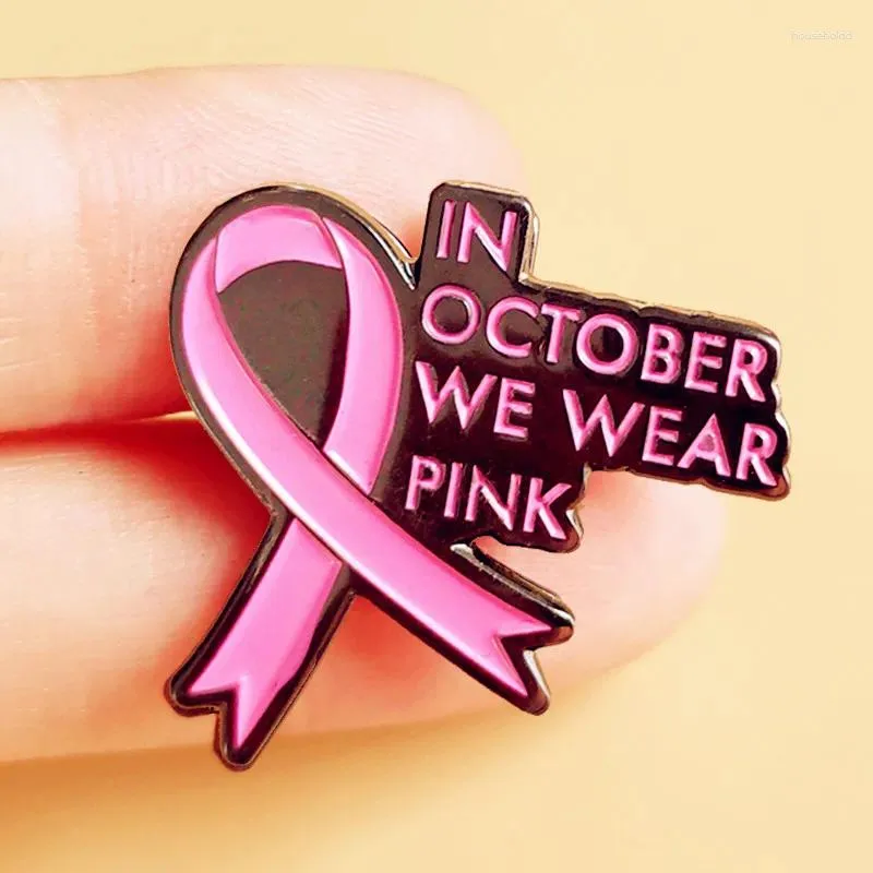 Broches em outubro usamos fita rosa conscientização do câncer de mama broche esmaltado alfinetes de lapela emblemas acessórios de joias presentes