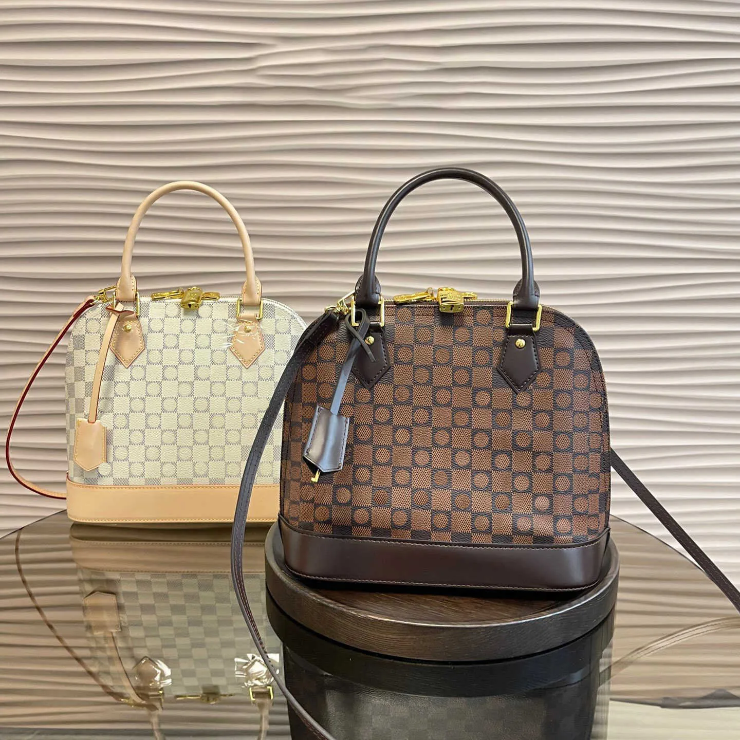 Ladies Casual Designe Luxury Shell handBag Totes Handbag Shoulder Bag Crossbody Mirror Quality BB Purse Pouch 240215