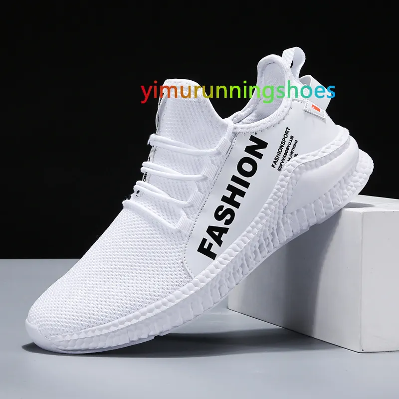 Män löparskor Autumn New Pu Mesh Cushion Sneakers Högkvalitativ utomhusljus Bekväma Sport Athletic Shoes Male Sneakers L12