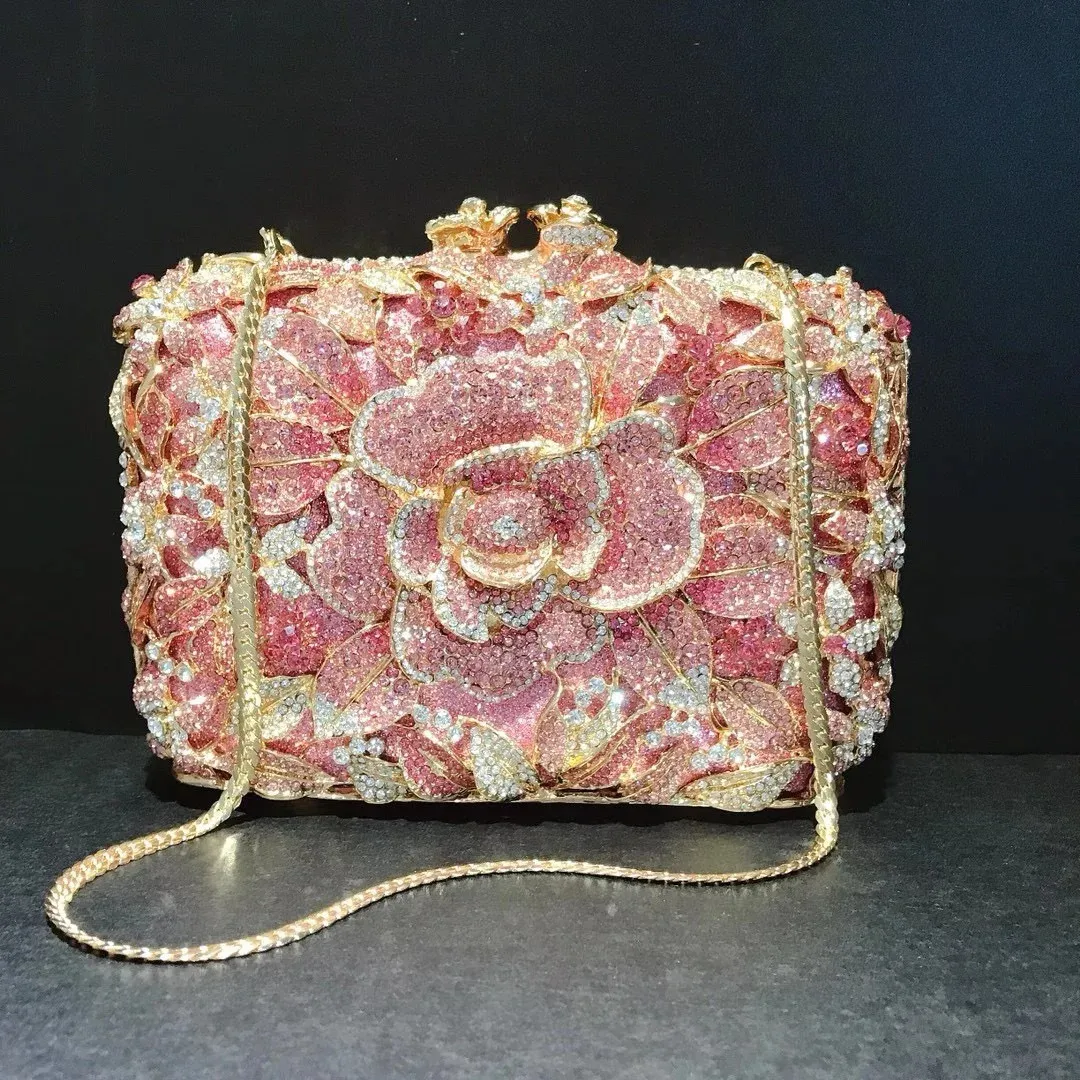 Arrivée fleur cristal mariage mariée pochette sac à main de luxe concepteur femmes dîner fête Cocktail sacs à main diamant sacs 240130