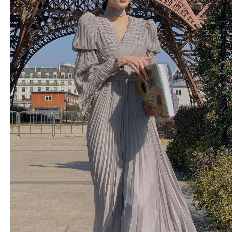 green emerald velvet dress CUPSHE Women's Short Dress V Neck Flutter Sleeve Smocked A Line Casual  Summer Knee Length Dress White, M at Amazon Women's Clothing store main image 0