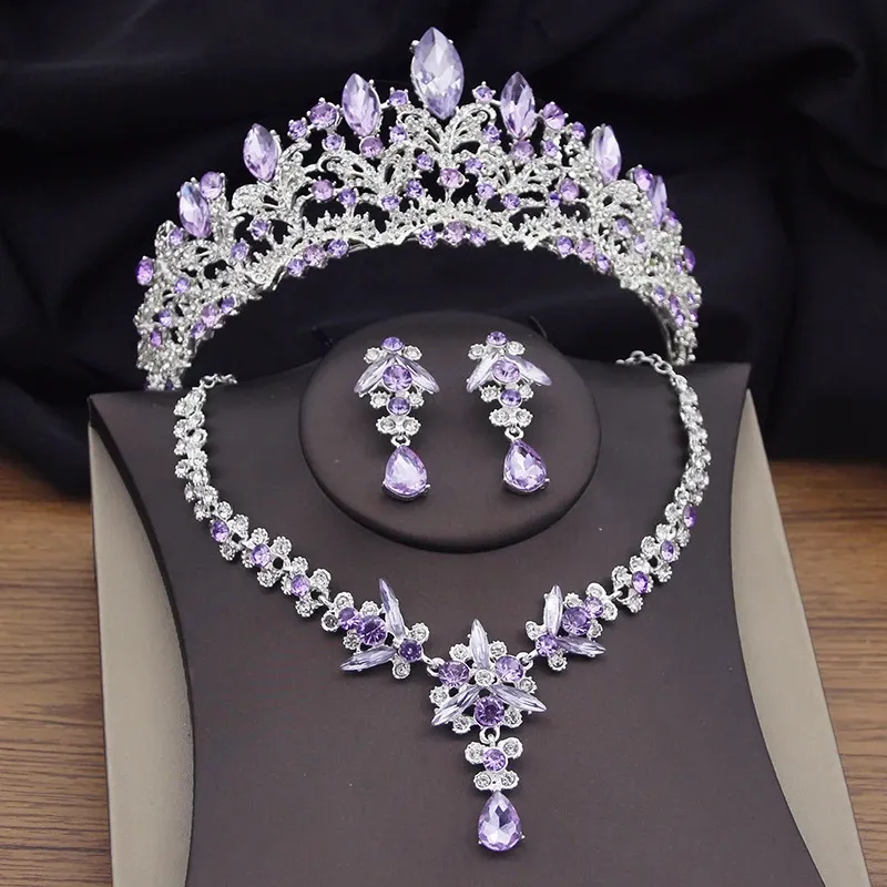 Lindo conjunto de joias de noiva de cristal roxo para mulheres cores prateadas tiaras brincos colares conjunto de coroa de casamento moda 240202