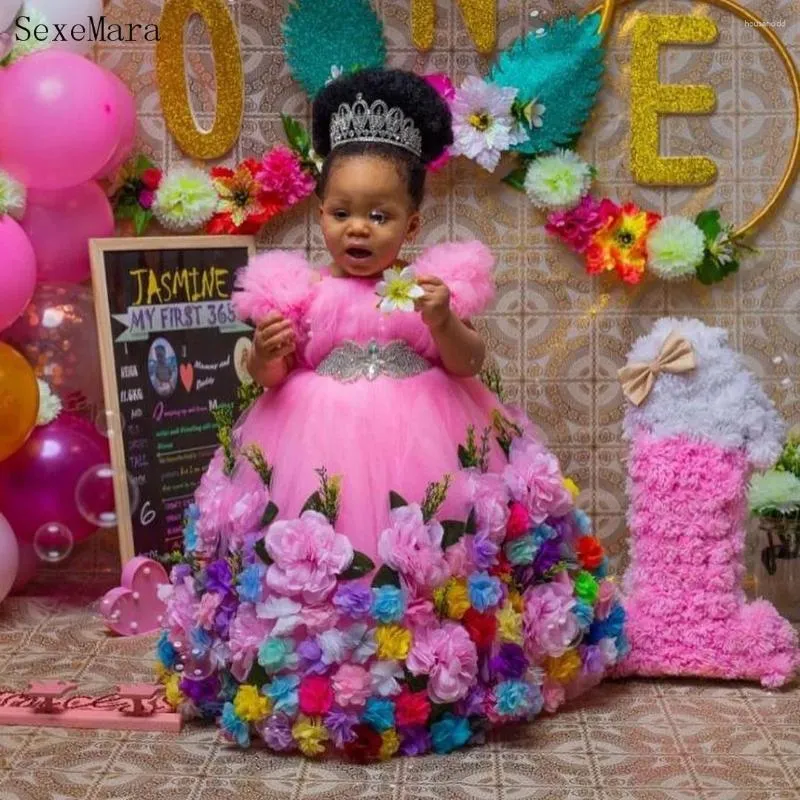 Abiti da ragazza Abito da ballo rosa Abito per il primo compleanno delle ragazze Cintura con perline Principessa Fiore Lunghezza pavimento Tulle Poshoot natalizio