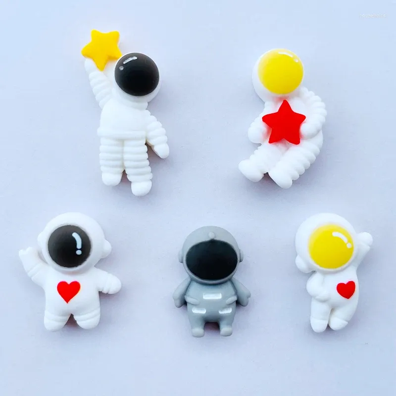 装飾的な置物10 PCSかわいい樹脂ミニ漫画宇宙飛行士フラットバックボウヘアスクラップブックKAWAI DIY装飾アクセサリーB29