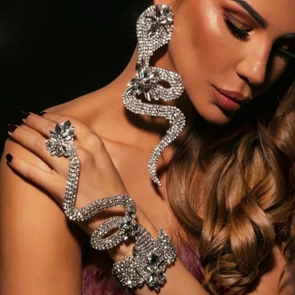 Stonefans, pendientes de serpiente de cristal, conjuntos de pulseras, decoración de moda, club nocturno, diamantes de imitación, conjunto de joyería exagerada para mujer 240118