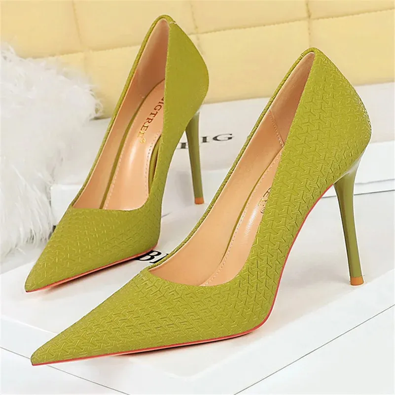 Femmes fétiche 10 cm talons hauts vert pompes mariage mariée Stiletto Sexy tissage fleur dame Scarpins événement fête chaussures 240119