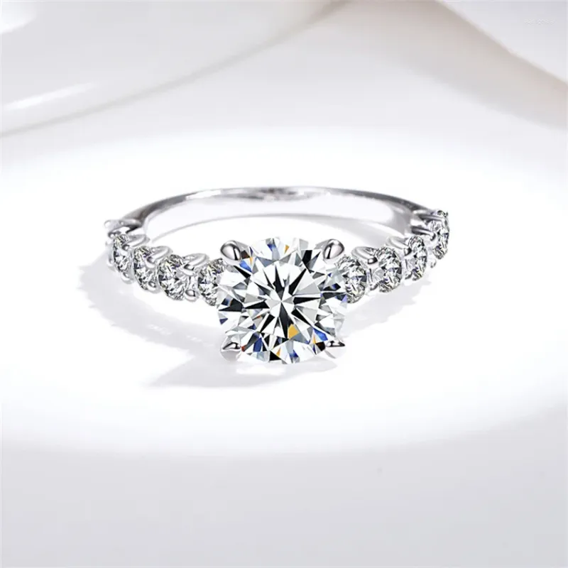 Bagues de cluster Tone Real Moissanite Diamond Bague 925 Argent 2CT Filles Cadeau d'anniversaire Fête de mariage Femmes Élégant Haute Bijoux