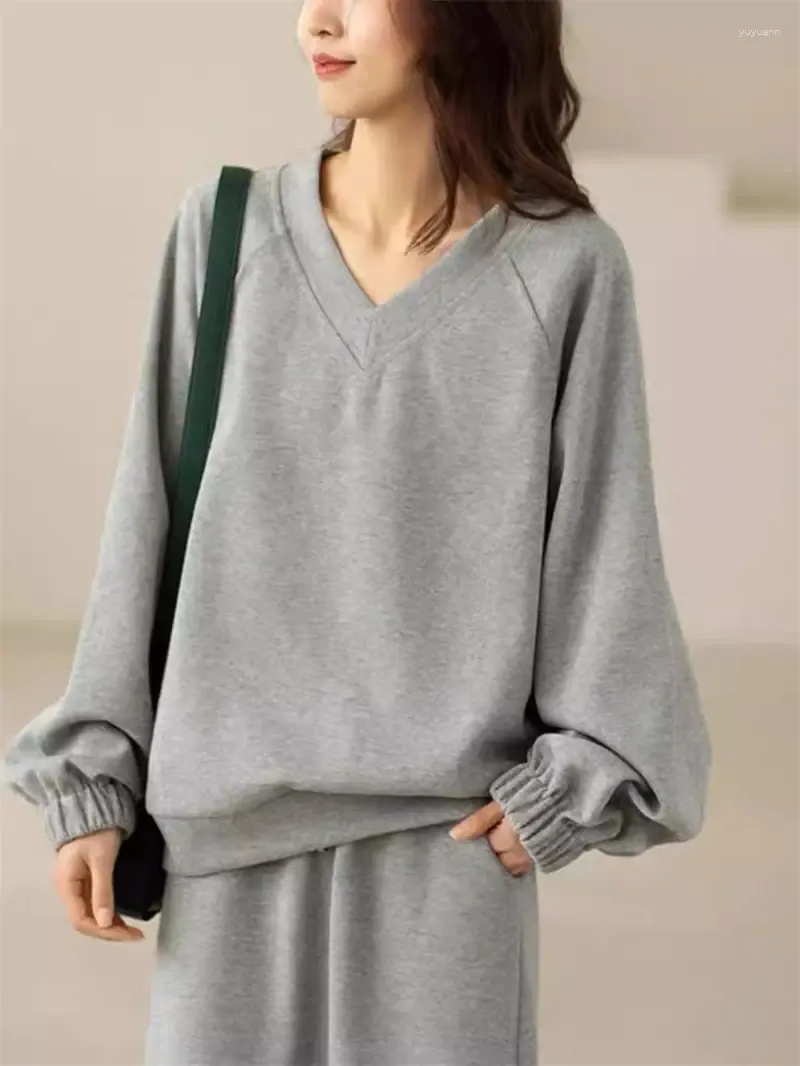 Arbetsklänningar Korean Loose Casual V-Neck Hoodie Kjol 2 Piece Outfit Artistic Solid Fashion Versatile Large Size Women's Clothing Set Z4894