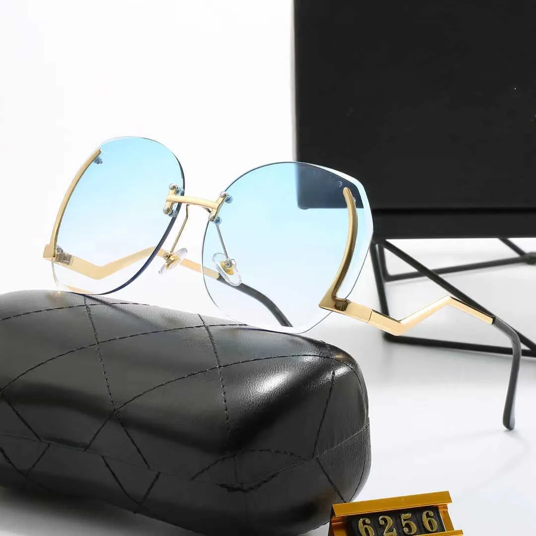 2024 neuer Stil Randless Biegung Hochwertige Sonnenbrille Farbe Ozean Blech Damen Trend Trimmverkauf