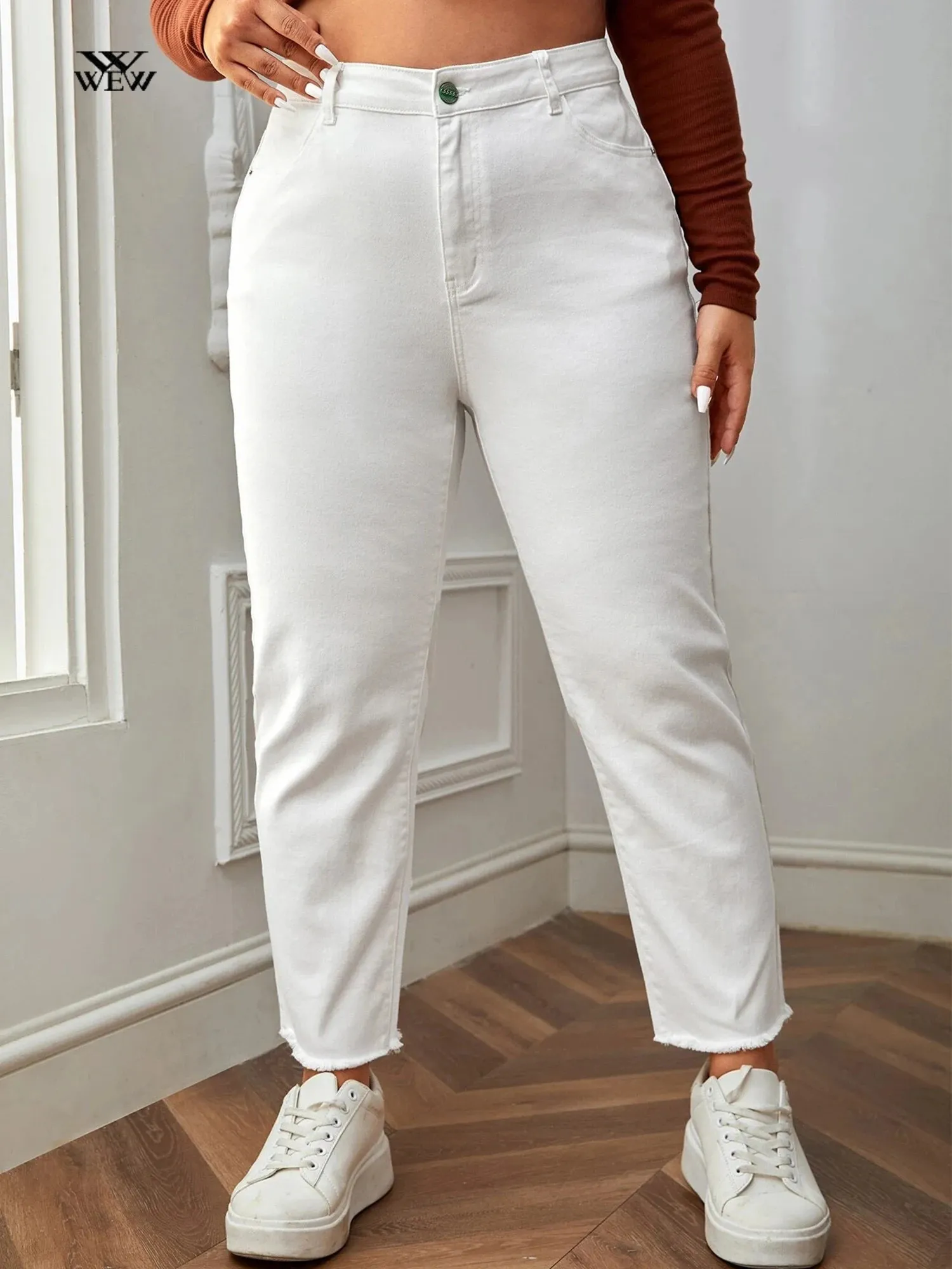 Plus -storlek Vita jeans för kvinnor rakt montering Spring Autumn full längd hög midja stretchig 100 kg denim kvinnor byxor 240202