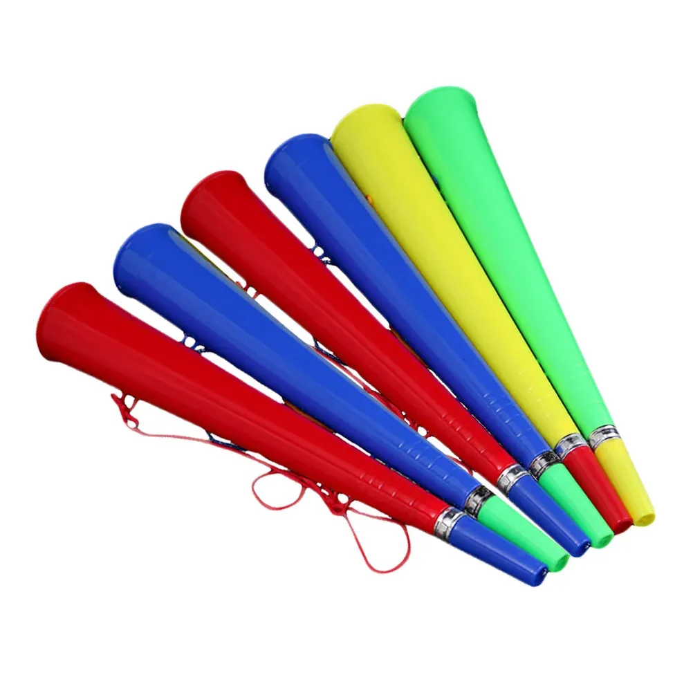 Horn Toys Trumpet Game Plastic Vuvuzela Football Sports Stadium Fani dzieci rekwizyty Pucharu Świata Muzyczne instrumenty Noisemaker 240118